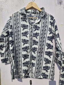 Ensemble de pyjama en coton imprimé à la main avec pochette, vêtements de détente pour femmes, ensemble de nuit coordonné, vêtements de nuit doux et respirants - Product Image 2