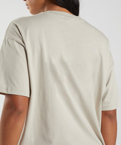 เสื้อยืดคอตตอนทรงโอเวอร์ไซส์ แขนสั้น แบบวินเทจ ดีไซน์ไหล่ตก ทรงบ็อกซี่  ไม่มีลาย  คอกลม  สตรีทแวร์ รับทำโลโก้ OEM ตามสั่ง - Product Image 2