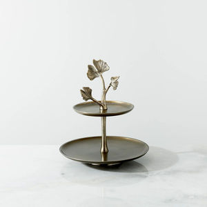 Handmade aluminum <b>cake</b> <b>stand</b> for outdoor celebrations that require lightweight material for easy transportation and use - Product Image 3