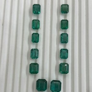 Esmeralda Zambiana Natural, Corte Octogonal, 77.70 Ct, Diseño 5-10 Ct, Gema Verde Suelta, IGI, Ligeramente Aceitada, Suministro al por Mayor, Piedras en Venta - Product Image 5
