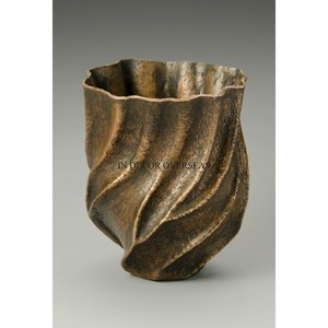 Juego de Jarrones de Piso de Bronce Hechos a Mano de Estilo Europeo Moderno, Jarrones Decorativos Texturizados en Dorado y Negro para Decoración de Interiores del Hogar - Product Image 4