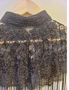 Capa Boho Chic con Borlas y Cuentas, Envoltura de Hombros con Flecos de Cuentas, Precio al por Mayor, Suministro Directo de Fábrica - Product Image 1