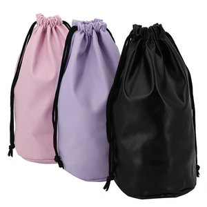 Porte-sac en cuir véritable Salva, forme cylindrique noire, pochette de rangement pour la gym et les voyages, unisexe, emballage personnalisé - Product Image 6