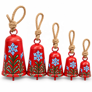 Conjunto de Campanas de Inspiración Folclórica Europea en Hierro Rojo Brillante con Pétalos Azules y Follaje Verde para Colecciones Navideñas de Boutique - Product Image 1