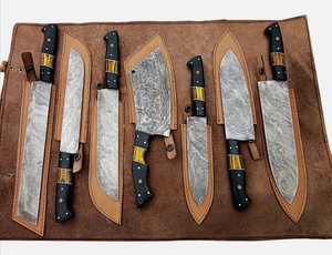 Ensemble de couteaux de cuisine en acier inoxydable Damas à haute teneur en carbone, 5 pièces, avec lame artisanale et manche en bois - Product Image 5