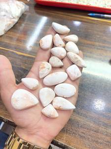 พลอยอะเกตสีขาวธรรมชาติ  แบบขัดเงา  สำหรับทำเครื่องประดับ  ขายส่ง  ผู้ผลิต  ผู้ส่งออก - Product Image 1