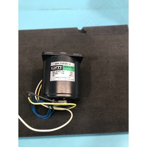 Moteur de contrôle de vitesse ORIENTAL MOTOR 4RK25RGN-A - Équipements et pièces semi-conductrices de renommée mondiale à la confiance de tous - Product Image 1