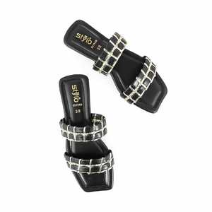 Sandalias de tacón negro Casual CL1949 Slipper - Product Image 1