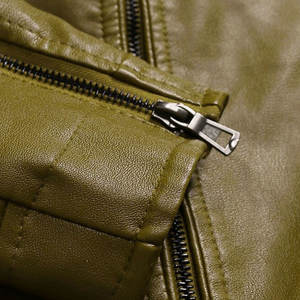 Chaqueta de invierno impermeable para hombre, diseño elegante, corte ajustado, estilo moderno, de cuero, a bajo precio. - Product Image 6