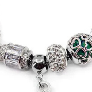   Bracelet étoile en argent pour femmes, élégant, couleur argent, breloque étoile, bijoux à la mode, accessoire de poignet élégant, cadeau haut de gamme - Product Image 4
