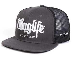หมวกแก๊ปปักลาย Thug Life Outlaw แบบ Snapback ทรง Trucker ฮิปฮอป ปีกแบน ตาข่ายด้านหลัง ปรับขนาดได้ ใส่ได้ทั้งชายและหญิง สไตล์สตรีทแวร์ - Product Image 4