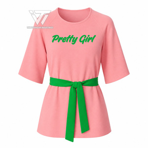 Alfa Griega al por Mayor |   Kapa |   Alfa |   Ropa de Sororidad, Blusa Tipo Túnica con Cinturón para Mujer |   Blusa informal con cinturón y manga corta - Product Image 1