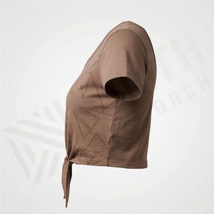 เสื้อครอปท็อปผ้าฝ้ายสีตามสั่งสำหรับผู้หญิง น้ำหนักเบา ทนทาน ระบายอากาศได้ดี เสื้อยืดสตรีทแวร์ ฟิตเนส ออกกำลังกาย เสื้อผ้ากีฬา - Product Image 3