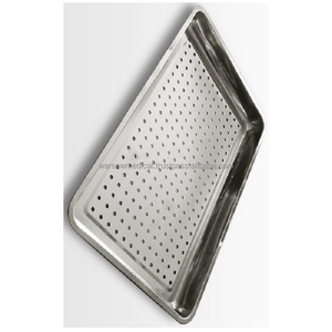 Plateau perforé de qualité supérieure WARSAW MEDICAL en acier inoxydable, certifié ISO et CE, pour instruments chirurgicaux |   porte-aiguille - Product Image 4