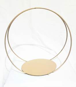 Support à gâteau rond en métal doré avec plateau de service, élégant présentoir de buffet pour les célébrations d'anniversaire et de mariage - Product Image 4