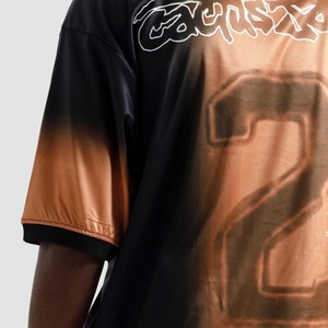 เสื้อยืดพิมพ์ลายซับลิเมชั่นคุณภาพสูงสำหรับผู้ชาย สั่งทำได้ คอวีทรงโอเวอร์ไซส์ เสื้อยืดยูนิเซ็กซ์ พิมพ์ลายโลโก้แบบพัฟ ผ้าเจอร์ซีย์น้ำหนักเบา - Product Image 4