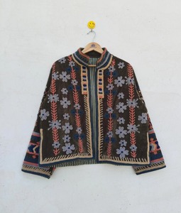 Chaqueta de Algodón Bordada con Flores Estilo Bohemio, Cuello Mandarín, Manga Larga, Talla Grande, Ropa Exterior Informal para Otoño, para Adultos - Product Image 1