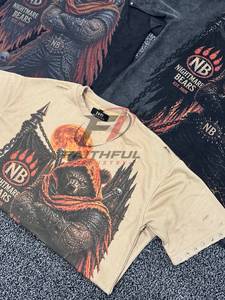 เสื้อยืดโอเวอร์ไซส์ยูนิเซ็กซ์ผ้าฝ้ายแท้ 100% 300 GSM แบบเฟรนช์เทอร์รี่ พิมพ์ลาย DTG ตกแต่งแบบดิสเทรส พร้อมดีเทลหมุดโลหะ - Product Image 3