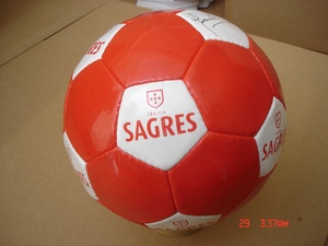 Balón de Fútbol de Entrenamiento Relaxine International Talla 5, Ligero, Resistente al Agua, Duradero, Blanco, Rojo y Azul - Product Image 3