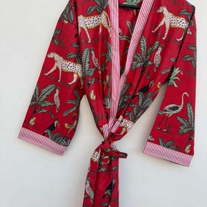 Peignoir Kimono Indien Vintage Décontracté en Coton Rouge, Tenue de Nuit, Vêtement de Plage Printemps-Été, Longueur Intégrale, Imprimé Animal, Col en V, Doux et Ample - Product Image 1