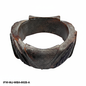 Bracelet ethnique bohème massif en bois sculpté à la main, style tribal antique, cadeau pour elle - Product Image 2