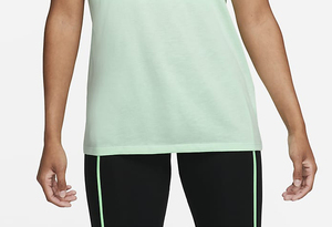 Camiseta de algodón 100% para mujer, estilo urbano, con logo bordado, novedad, cuello redondo, manga corta, para verano. - Product Image 4