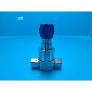 Parker VERIFLO SQMICRO302PFSFF 45700551PA Utilisé comme pièce détachée d'équipement semi-conducteur d'occasion - Product Image 1