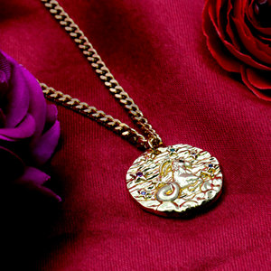 จี้รูปราศีมังกรชุบทองบนเงินแท้ 925 พร้อมสร้อยคอแบบ Curb Chain ประดับด้วย CZ สีสันสดใส ขายส่ง - Product Image 6