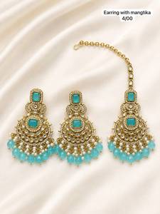 Boucles d'oreilles pendantes plaquées or avec zircon et motif floral ethnique, ensemble Maangtika, bijoux de fiançailles noirs et blancs pour femmes - Product Image 4