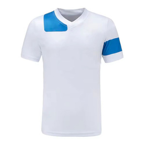 Maillot de football personnalisé bleu et noir à transfert thermique, tenue de sport personnalisée avec tissu sur mesure pour adultes unisexes - Product Image 2