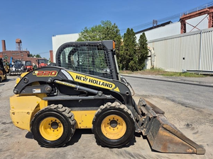 Cargadora Compacta de Dirección Deslizante L220 de Uso Pesado, Equipo de Construcción - Product Image 6