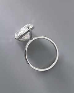 Anillo de Compromiso Clásico de Seis Puntas con Diamantes para Mujer, Plata de Ley 925, Corte Pera de 11x16 mm, Anillo de Boda con Moissanita VVS - Product Image 5