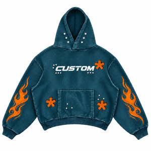 Sweat à capuche pour homme en molleton bouclette de coton épais, coupe courte et oversize, avec poche, sérigraphie personnalisée, effet vieilli et délavé à l'acide - Product Image 1
