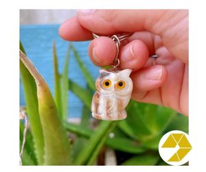 Porte-clés en corne naturelle du Vietnam de qualité supérieure, peints à la main, écologiques, motifs tortue, hibou, poisson, vente en gros, fourniture de cadeaux en vrac - Product Image 1