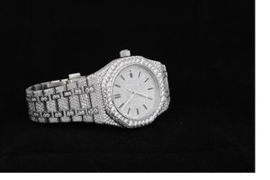 Reloj de buceo automático deportivo de lujo al por mayor con diamantes VVS de color D, moissanita, alarma, estilo hip hop, diseño mecánico de latón - Product Image 2