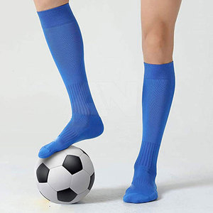 Chaussettes de football professionnelles unisexes, durables, respirantes, confortables, avec détail de bordure multicolore, séchage rapide, antidérapantes, performance hivernale - Product Image 3