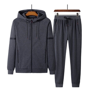 New Style Men's Tracksuits in Best Quality Easy to Wear Breathable Customized Logo Design Plus Sized Casual Tracksuits - Product Image 2