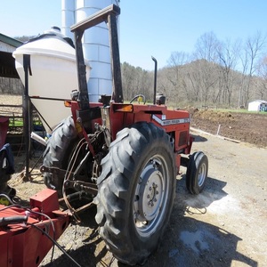 รถแทรกเตอร์ดีเซล Massey Ferguson MF 375 75 แรงม้า ขับเคลื่อน 4 ล้อ สร้างขึ้นเพื่อการเกษตรหนัก งานภาคสนาม และการขนส่งทางการเกษตรประจำวัน - Product Image 3