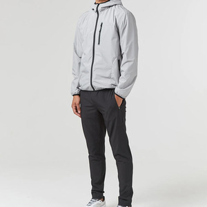 เสื้อแจ็คเก็ต Tri Pro Sports TPS-570 สำหรับผู้ชาย รุ่นฤดูใบไม้ร่วง น้ำหนักเบา มีฮู้ด ซิปหน้า กันลม ระบายอากาศได้ดี ผลิตจากโพลีเอสเตอร์ เหมาะสำหรับกิจกรรมกลางแจ้ง เดินป่า ท่องเที่ยว สวมใส่สบาย - Product Image 3