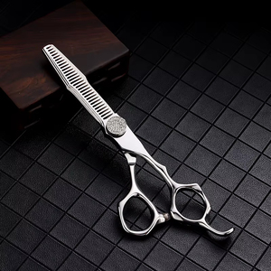 Tijeras Profesionales de Peluquería de 6.0 Pulgadas, Acero Japonés 440C, Herramientas para Cortar el Cabello, Tijeras de Barbería Multifuncionales - Product Image 4