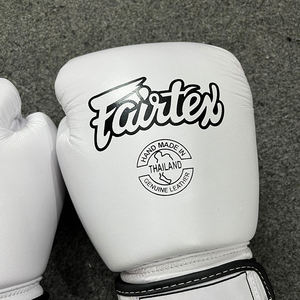 Pro Fight Fairtex Boxing Gloves Top Quality Custom Logo Fairtex Sparring Gloves Kick Boxing Training Fairtex OEM White Gloves - Product Image 5