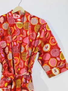 Bata Kimono de Algodón con Estampado Floral Multicolor |   Albornoz largo tipo lounge |   Ropa Casual para Mujer - Product Image 2