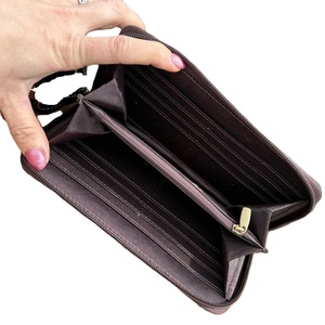 Bolso Ejecutivo de Cuero Genuino Tallado a Mano, Estilo Bohemio, Duradero, para Uso Diario, Hecho a Mano en India, para Verano, Primavera y Otoño - Product Image 5