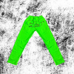 Nuevo Conjunto de sudadera con capucha y pantalones de chándal recortados personalizados para mujer, conjunto de chándal con capucha de gran tamaño desgastado. - Product Image 3