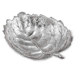 Plato Decorativo de Aluminio con Diseño de Hojas para Decoración de Interiores, Añadiendo un Toque Botánico a la Decoración de la Comedor - Product Image 3