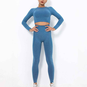 Nuevo Conjunto de Yoga para Mujer, Talla Grande, con Logotipo Personalizado, Diseño de Alto Rendimiento, Ropa Deportiva de 2 Piezas - Product Image 4