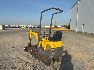 Mini-excavatrice compacte sur chenilles 2011 803 pour les travaux de construction, d'aménagement paysager et d'infrastructure - Product Image 4