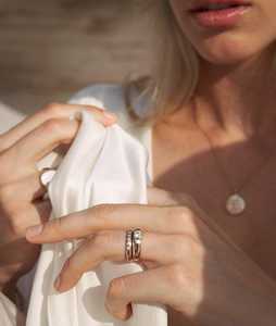 Bagues de fiançailles modernes en or massif 14K 18K avec diamant solitaire rond de 0,50 carat cultivé en laboratoire, serti clos, style minimaliste et élégant, bande conique de 6-3 mm - Product Image 4