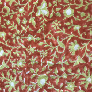 Tela de Algodón Estampada a Mano con Diseño de Enredaderas Florales |   Textiles Étnicos Indios - Product Image 1