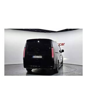 Hyundai Staria HEV 1.6 Lounge 2024 de 7 Plazas con Caja de Cambios Automática, Asientos de Cuero, Cámara Trasera, 13,913 km, Volante a la Izquierda - Product Image 4